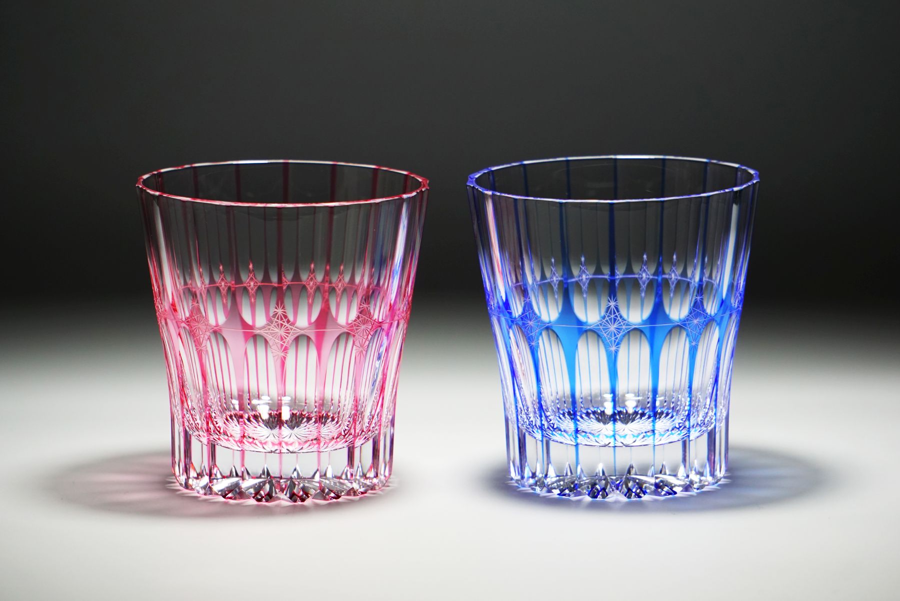 研磨品　十勝石玲瓏　特級品両面磨き　ピンク、グリーン、ブルーオーロラ 研磨品 十勝石玲瓏 特級品両面磨き ピンク、グリーン、ブルー